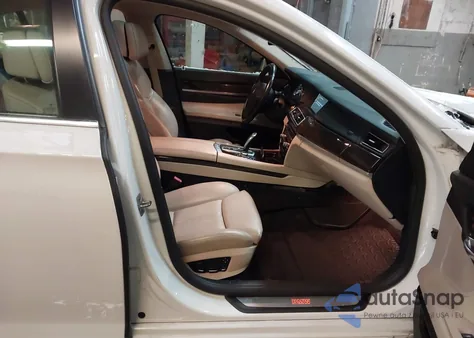 2011 BMW 750I from USA, damaged, VIN WBAKA8C57BCY36544